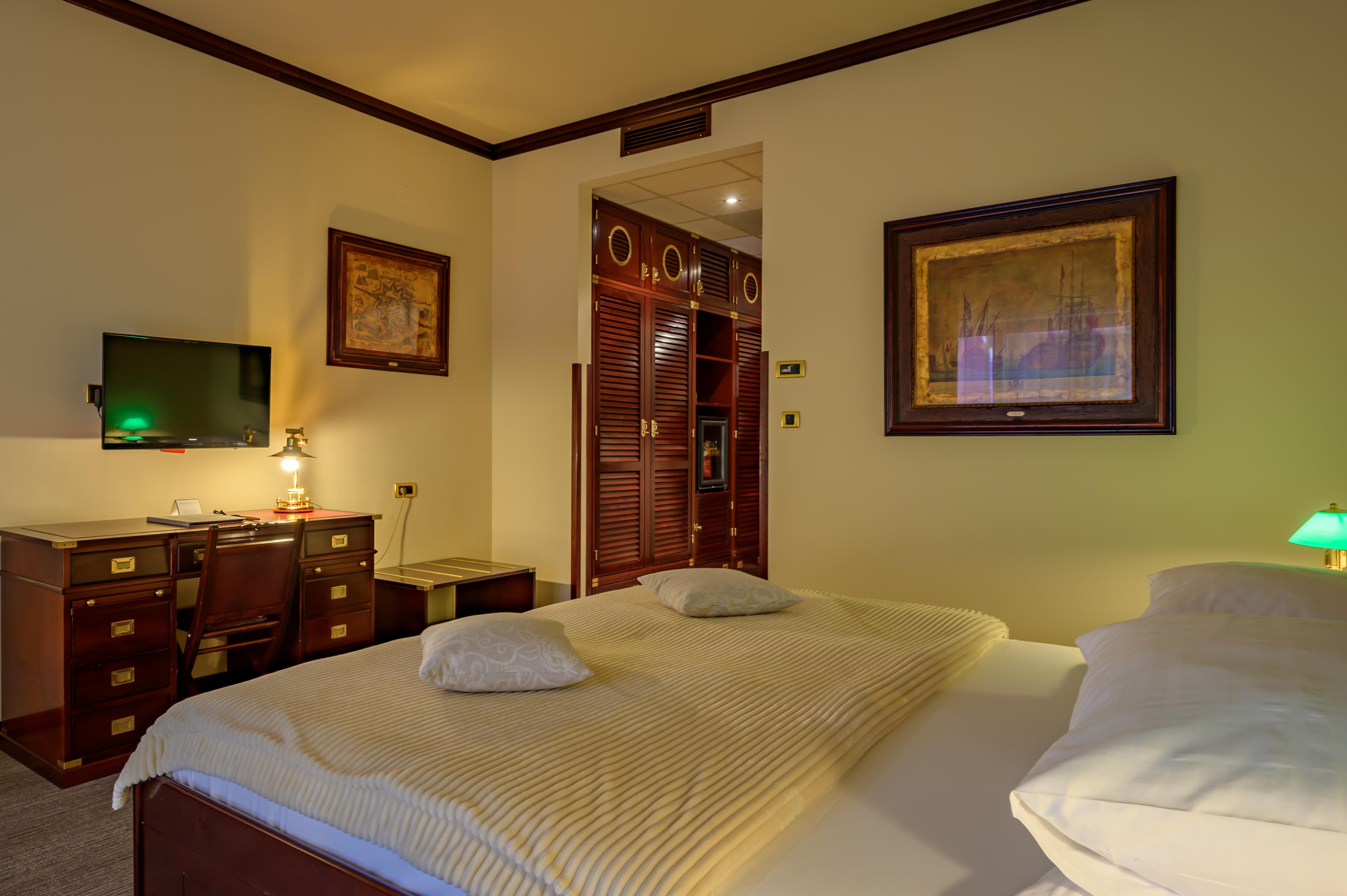 Boutique Hotel Nautica - Spa & Wellness, Free Parking, Pet Friendly Novigrad (Istria) Exterior foto