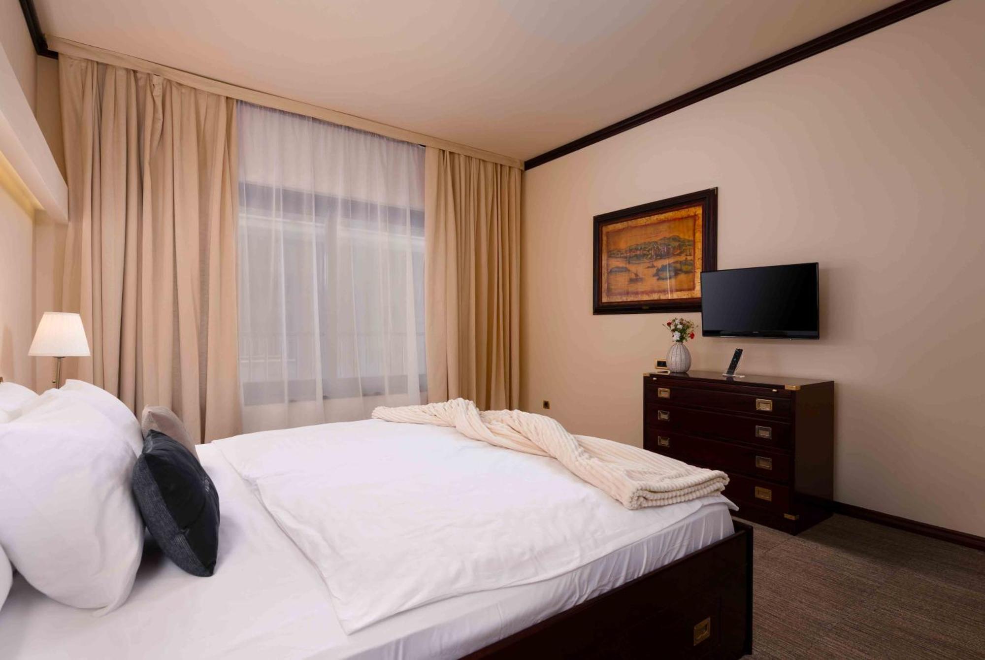 Boutique Hotel Nautica - Spa & Wellness, Free Parking, Pet Friendly Novigrad (Istria) Exterior foto