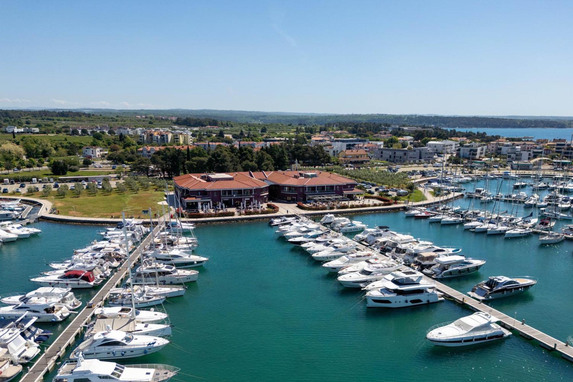 Boutique Hotel Nautica - Spa & Wellness, Free Parking, Pet Friendly Novigrad (Istria) Exterior foto